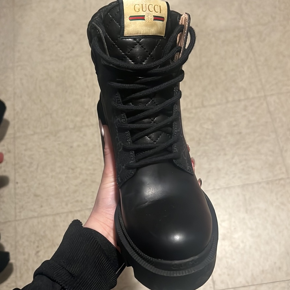 Gucci boots - Picture 2 of 6